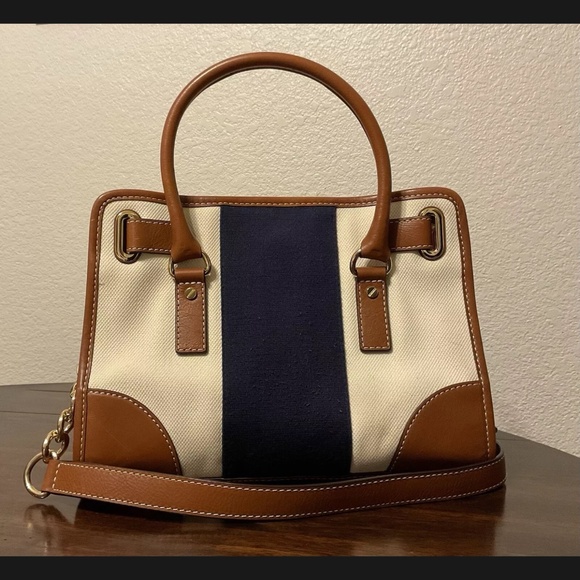 MICHAEL KORS MEDIUM HAMILTON MONO STRIPE JACQUARD BAG - Picture 2 of 6